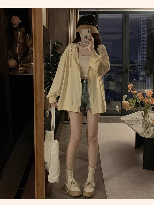 可口夏季薄款奶黃色防曬外套