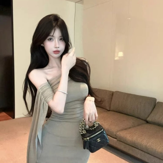💕現貨秒出🍓溫柔斜肩露肩收腰包臀裙
