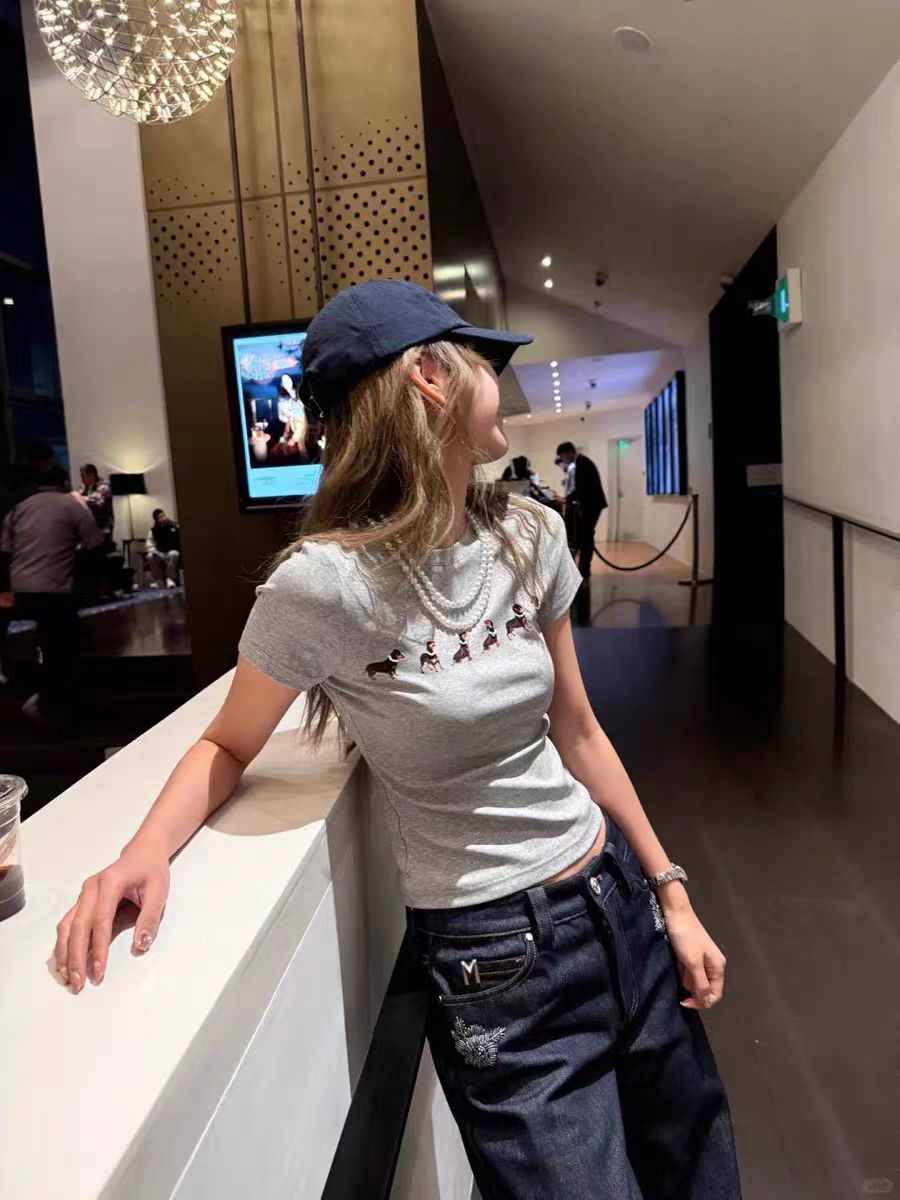 可愛臘腸小狗修身短袖上衣