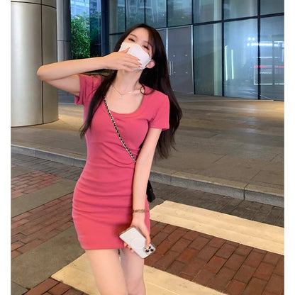 極簡風辣妹緊身包臀短裙