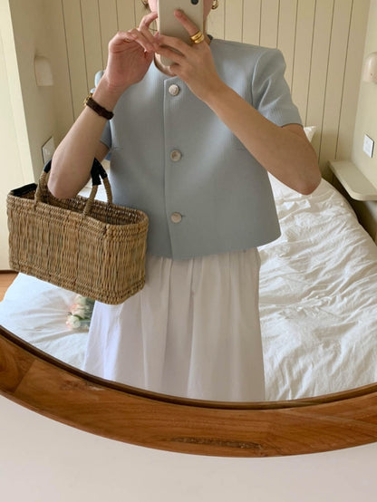 法式圓領金屬扣短款小香風外套