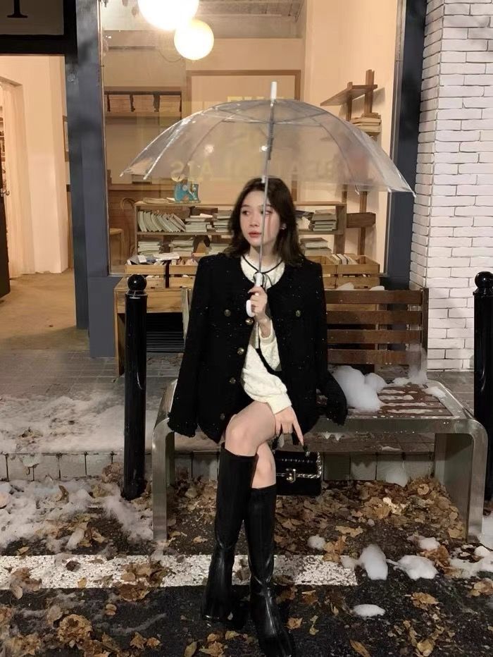 韓系小香風黑色精緻外套