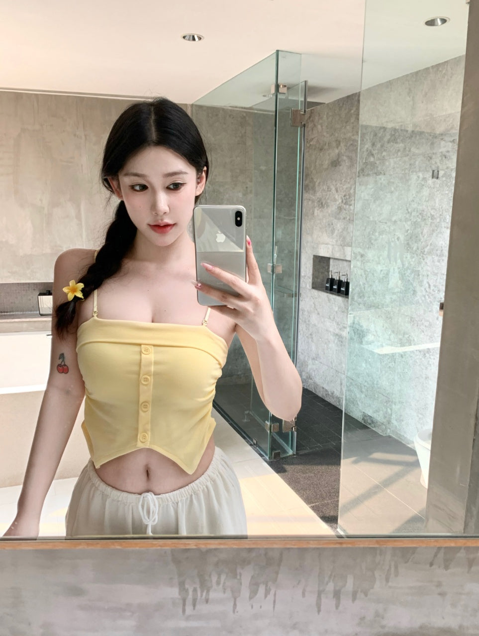 洋氣吊帶個性不規則鈕扣上衣