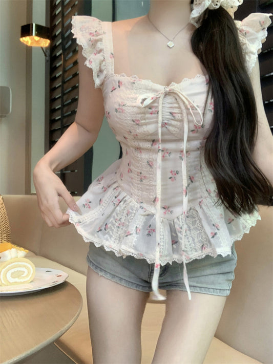 杏色碎花系帶小飛袖方領襯衫上衣