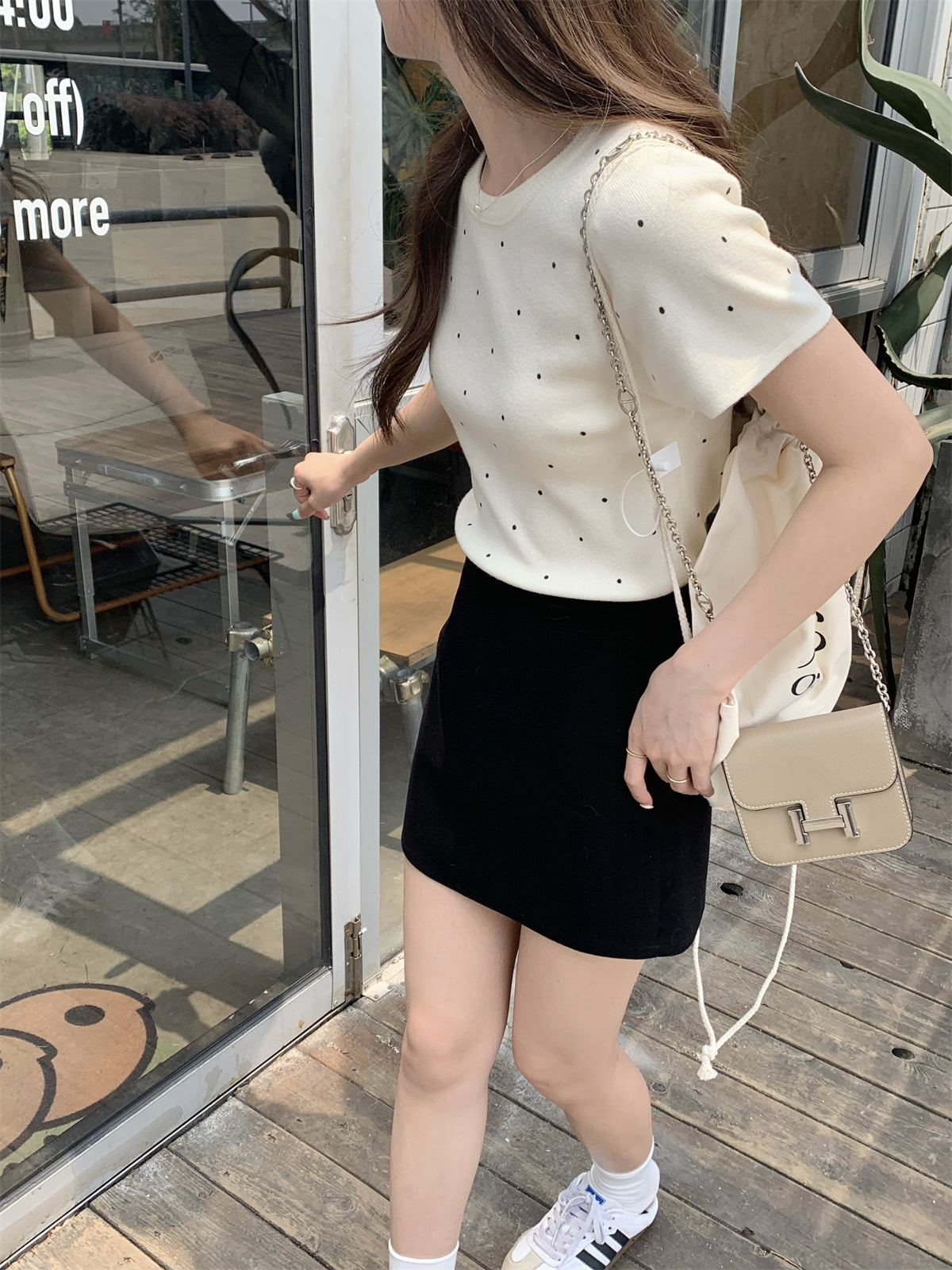 圓領點點短袖正肩半袖上衣