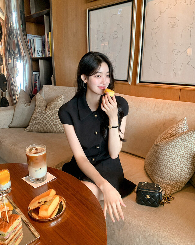簡約小香風收腰顯瘦小黑裙