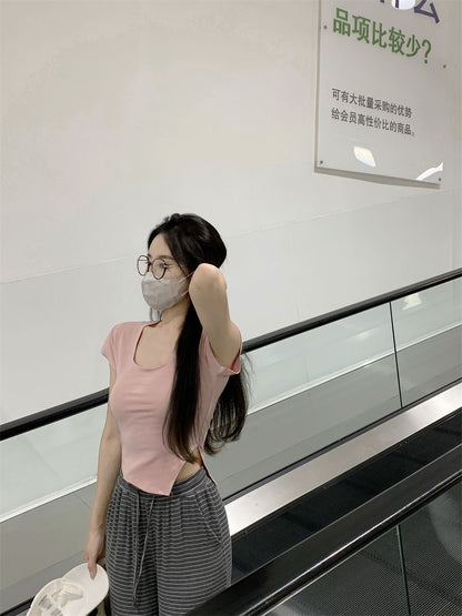 U領不規則短袖上衣