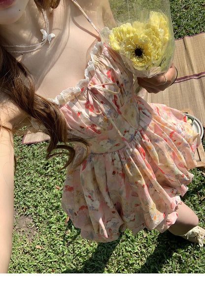 💕現貨秒出🍓ins風氛圍感度假吊帶花苞澎澎裙連衣裙