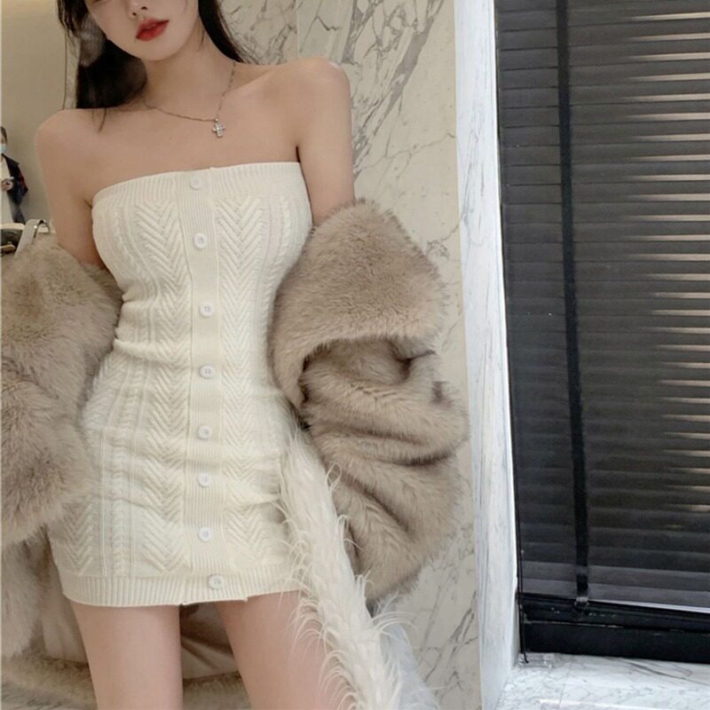 💕現貨秒出🍓韓系一字領露肩鎖骨針織包臀裙