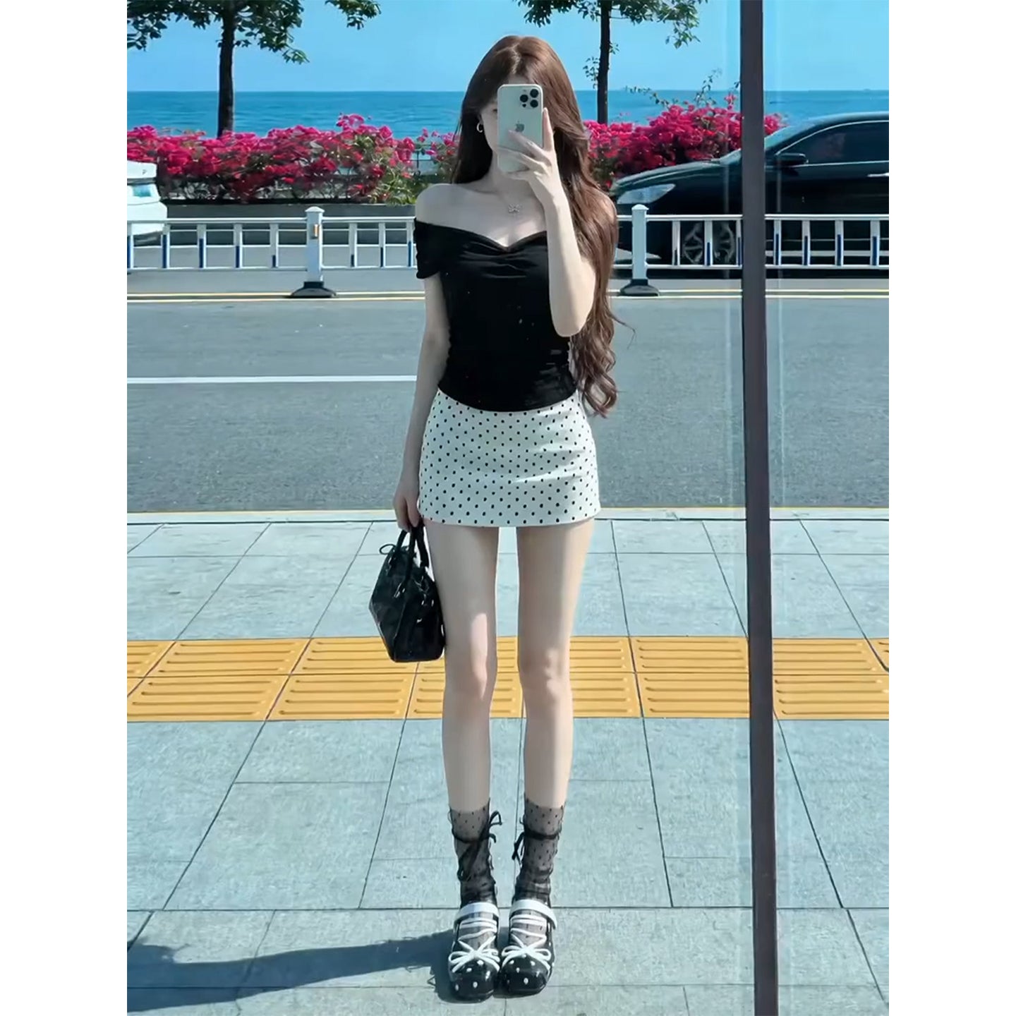 韓系ootd溫柔黑色一字肩上衣短裙兩件套