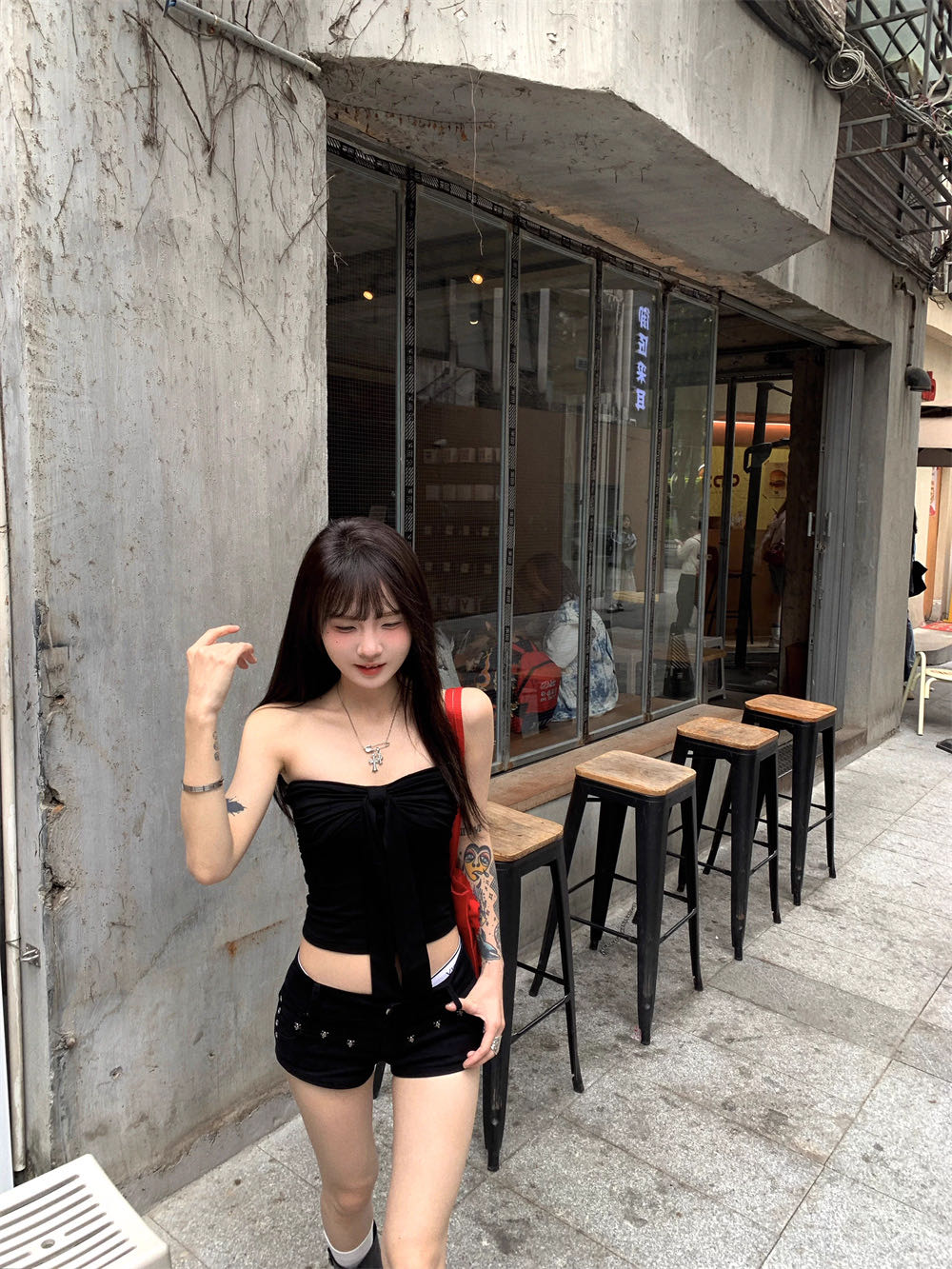 休閒日常修身帶胸墊簡約平口上衣