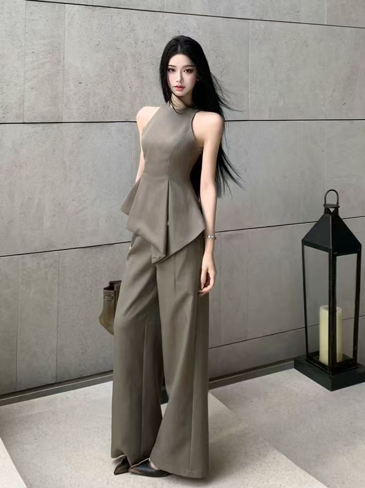 法式不對襯圓領無袖上衣兩件套(有大尺碼)