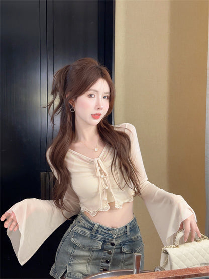 甜美蕾絲拼接喇叭袖背心兩件套💕