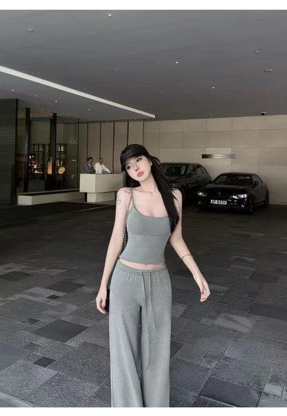 慵懶條紋帶胸墊吊帶+鬆緊直筒褲套裝