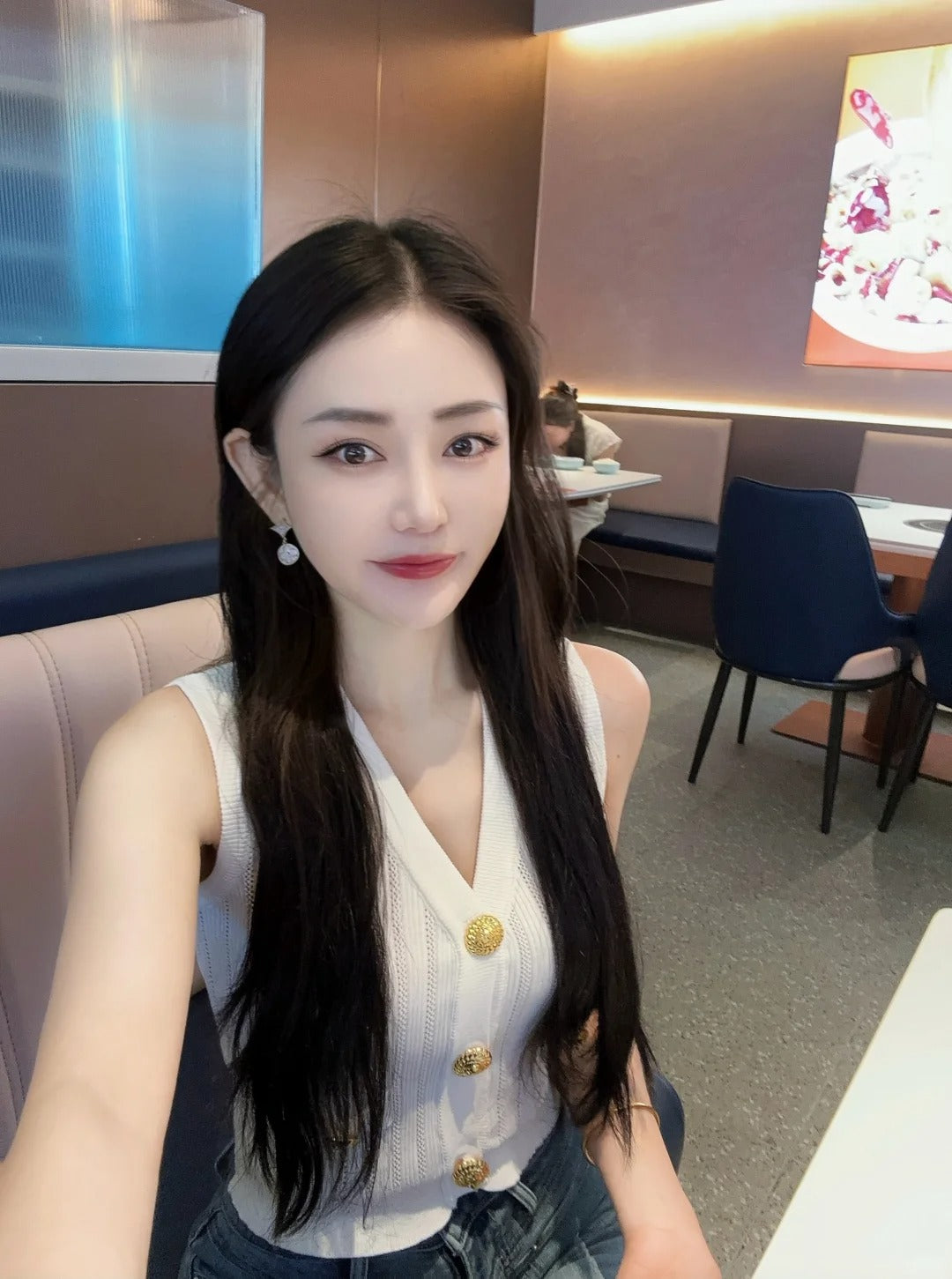 奢香名媛V領針織馬甲上衣