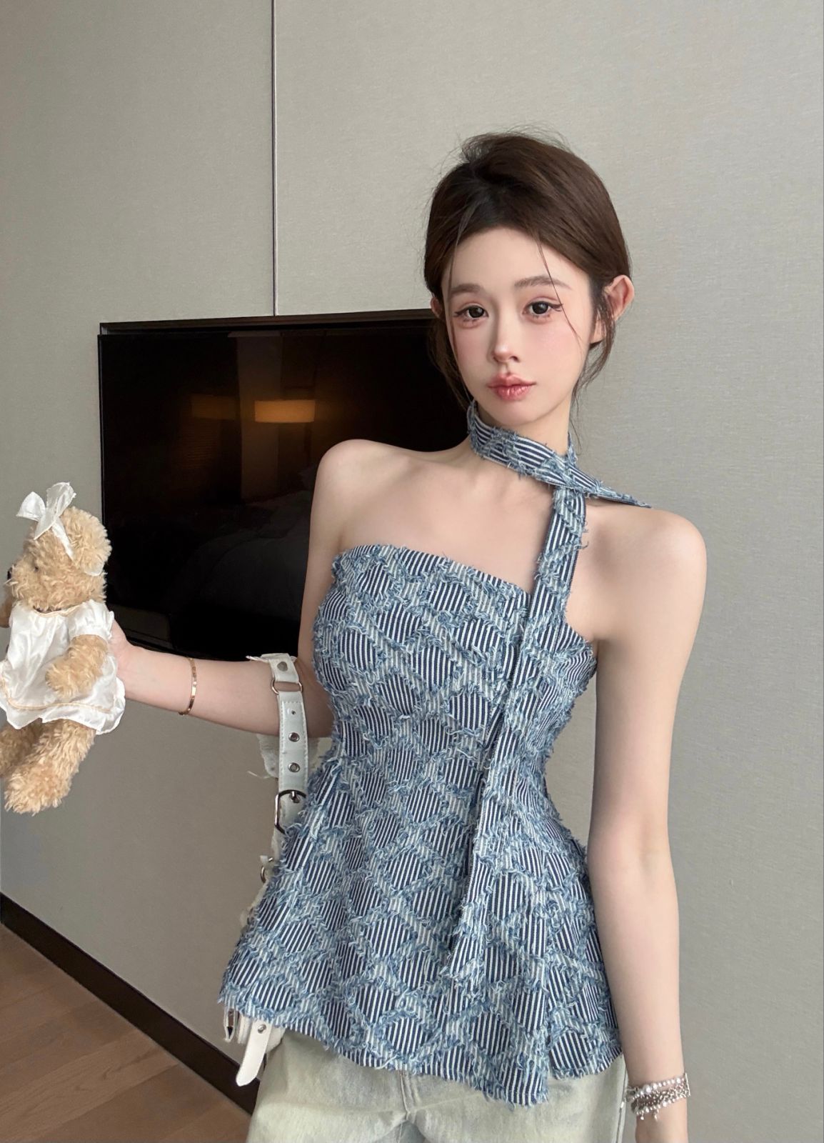 純御性感流蘇菱格牛仔抹胸單品