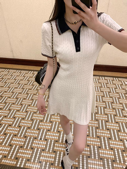 撞色麻花polo領短袖連衣裙