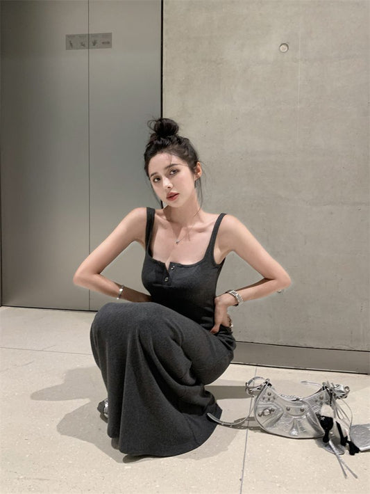 💕現貨秒出🍓休閒日常顯瘦吊帶連衣裙