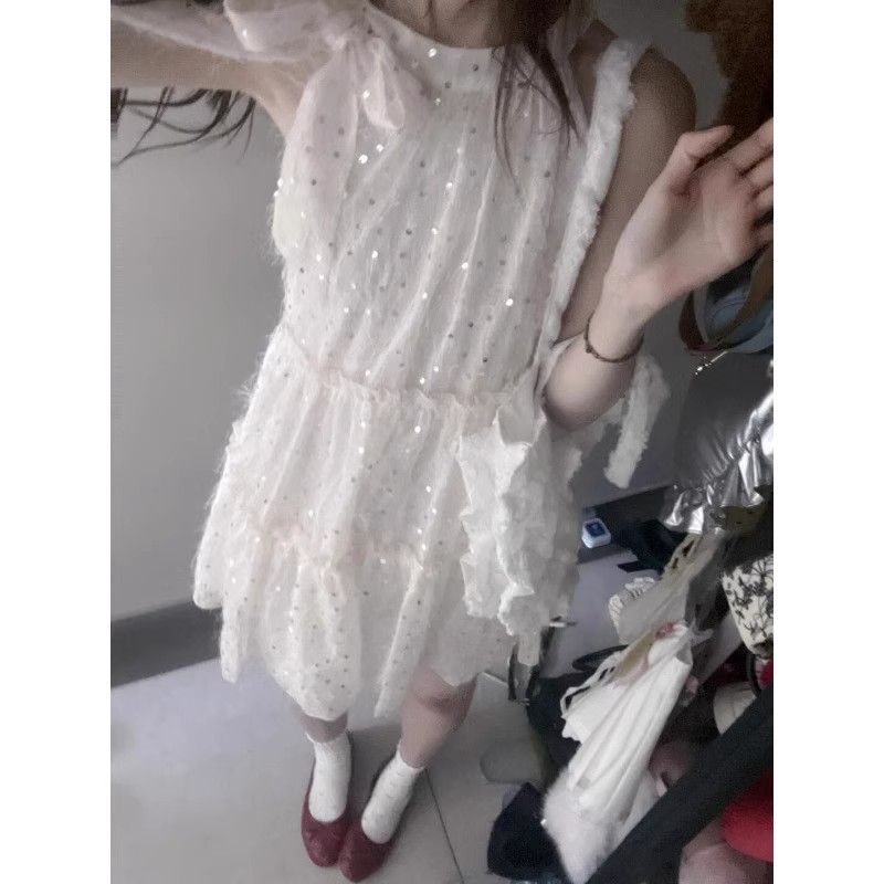 蝴蝶結系帶亮片掛脖娃娃裙