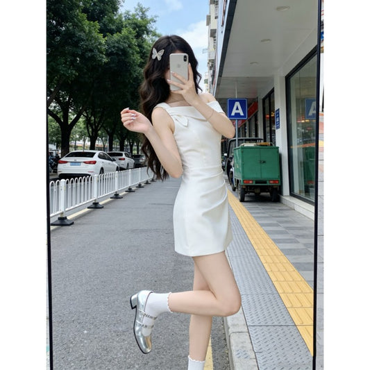 💕現貨秒出🍓氣質露肩溫柔斜肩短洋裙