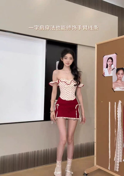 元氣純御紅波點撞色抹胸包臀裙套裝