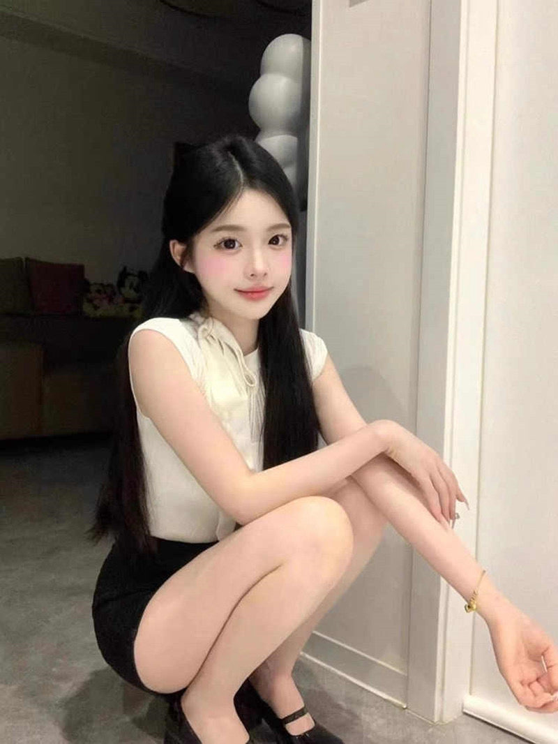 溫柔飄帶綁帶圓領短袖單品