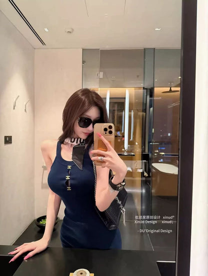 氣質名媛掛脖修身宴會小禮服