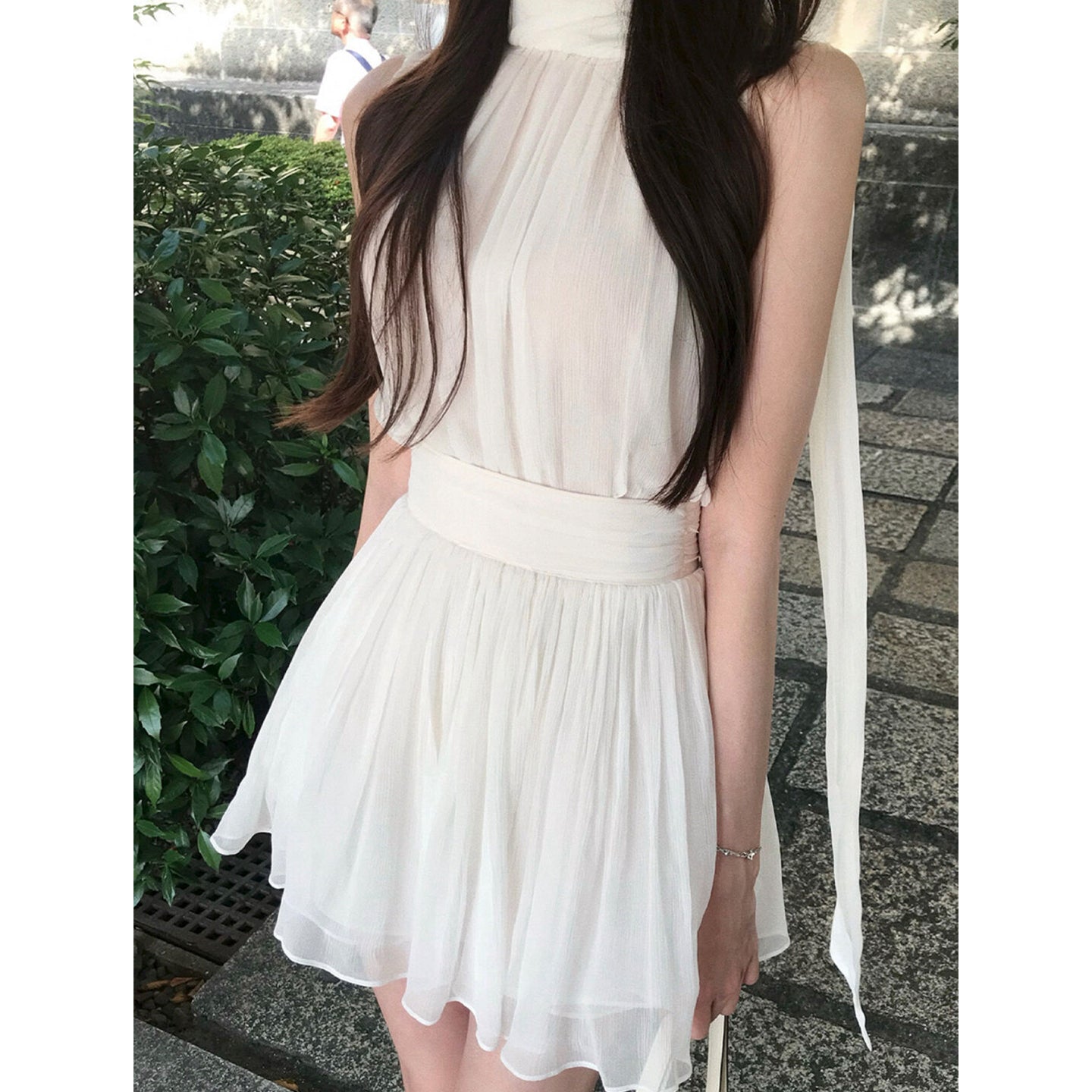 高領無袖連衣裙