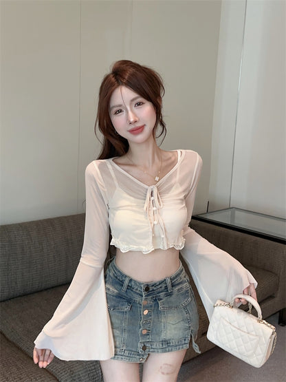 甜美蕾絲拼接喇叭袖背心兩件套💕