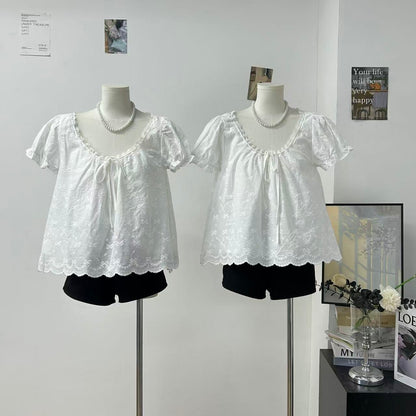 溫柔風白色純淨刺繡泡泡袖襯衫