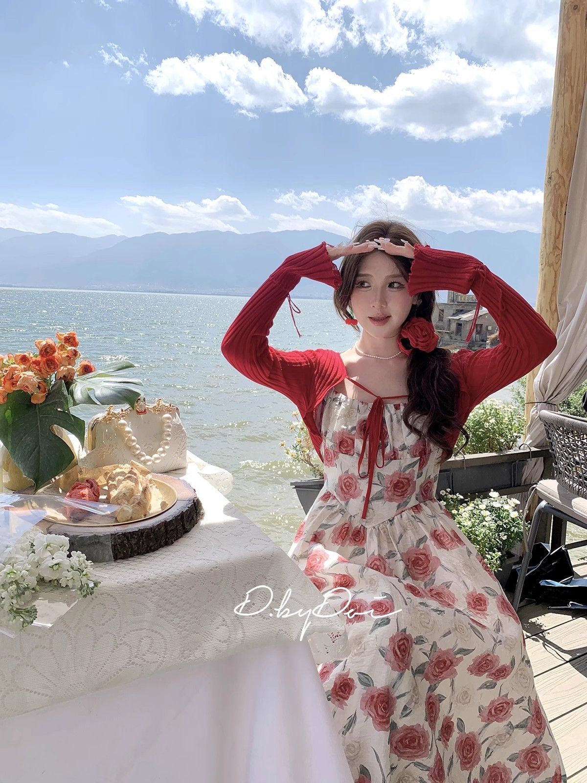 海邊度假紅色碎花吊帶長裙(有大尺碼)