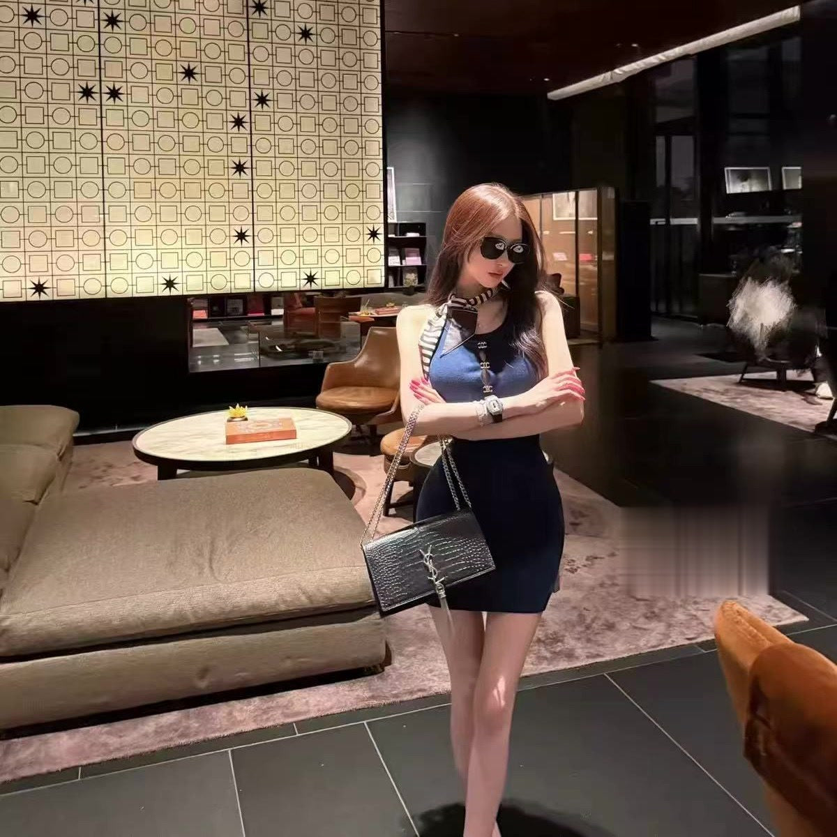 氣質名媛掛脖修身宴會小禮服
