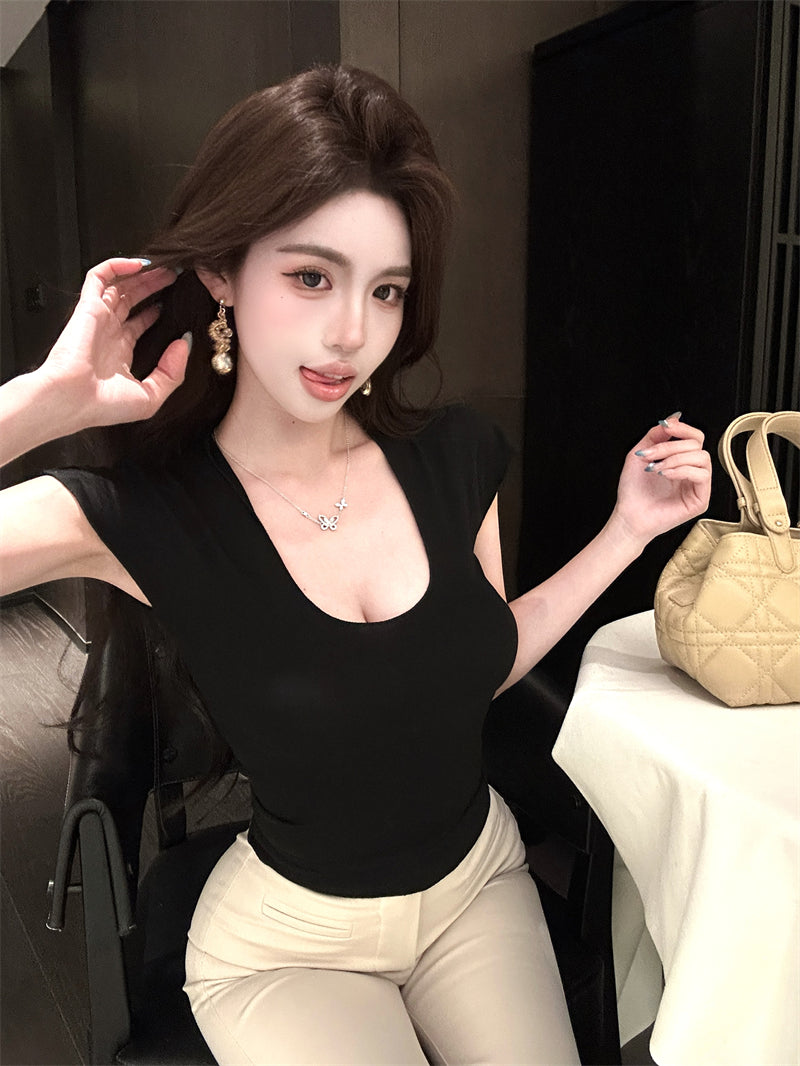 U領修身簡約上衣