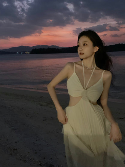 露背氣質海灘度假性感長裙