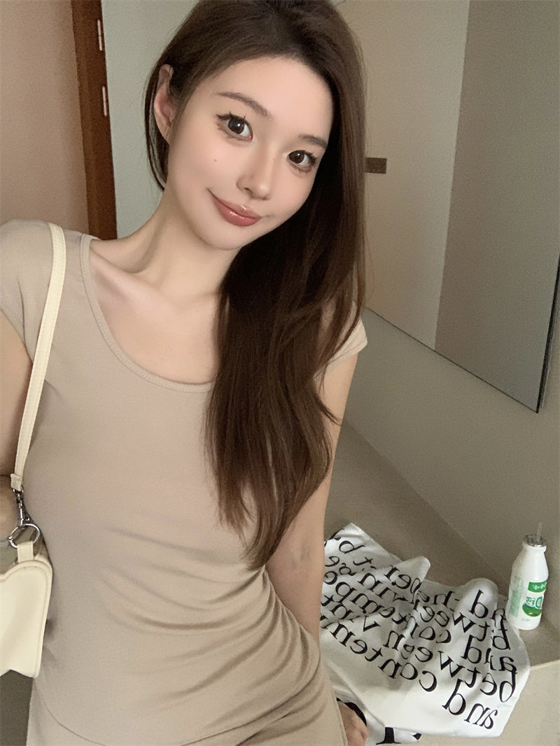 💕現貨秒出🍓經典百搭性感U領短袖連衣短裙