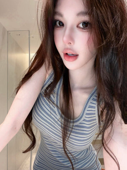 氣質休閒條紋無袖顯身材包臀裙