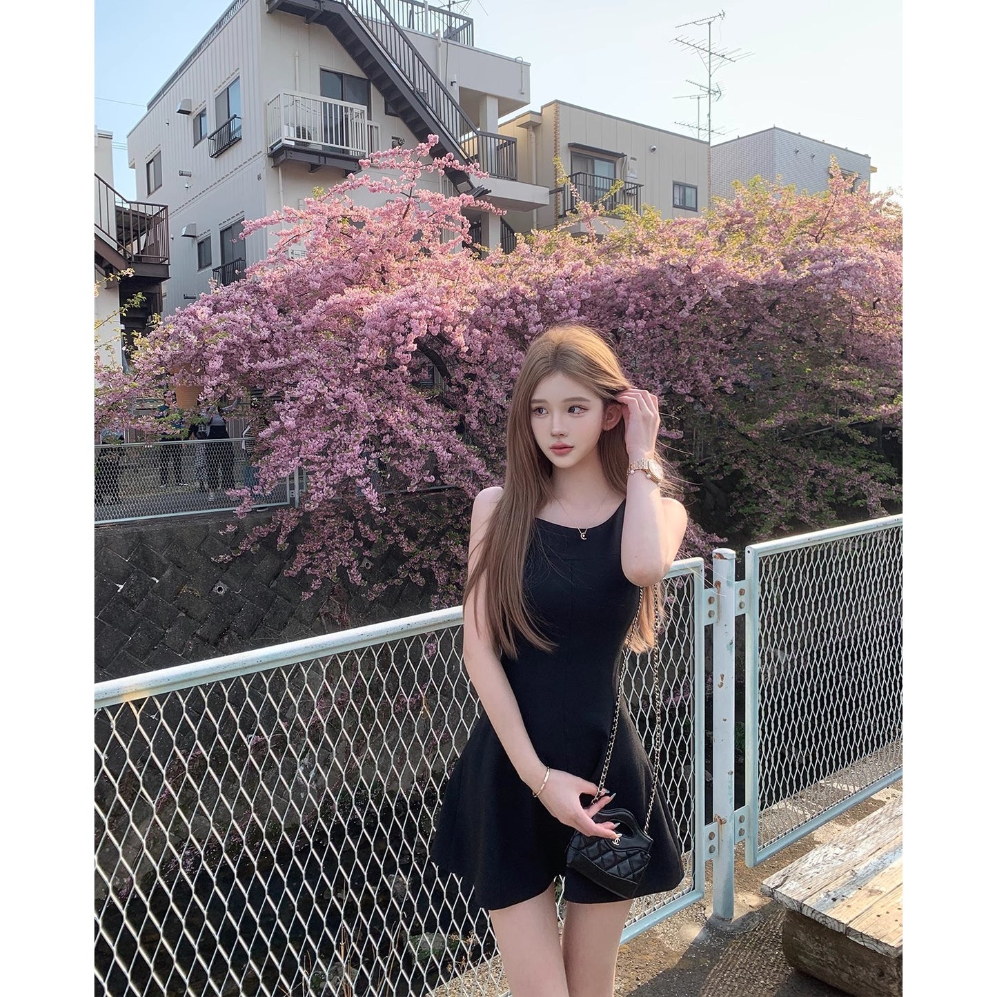 韓系高級無袖收腰素色小洋裝