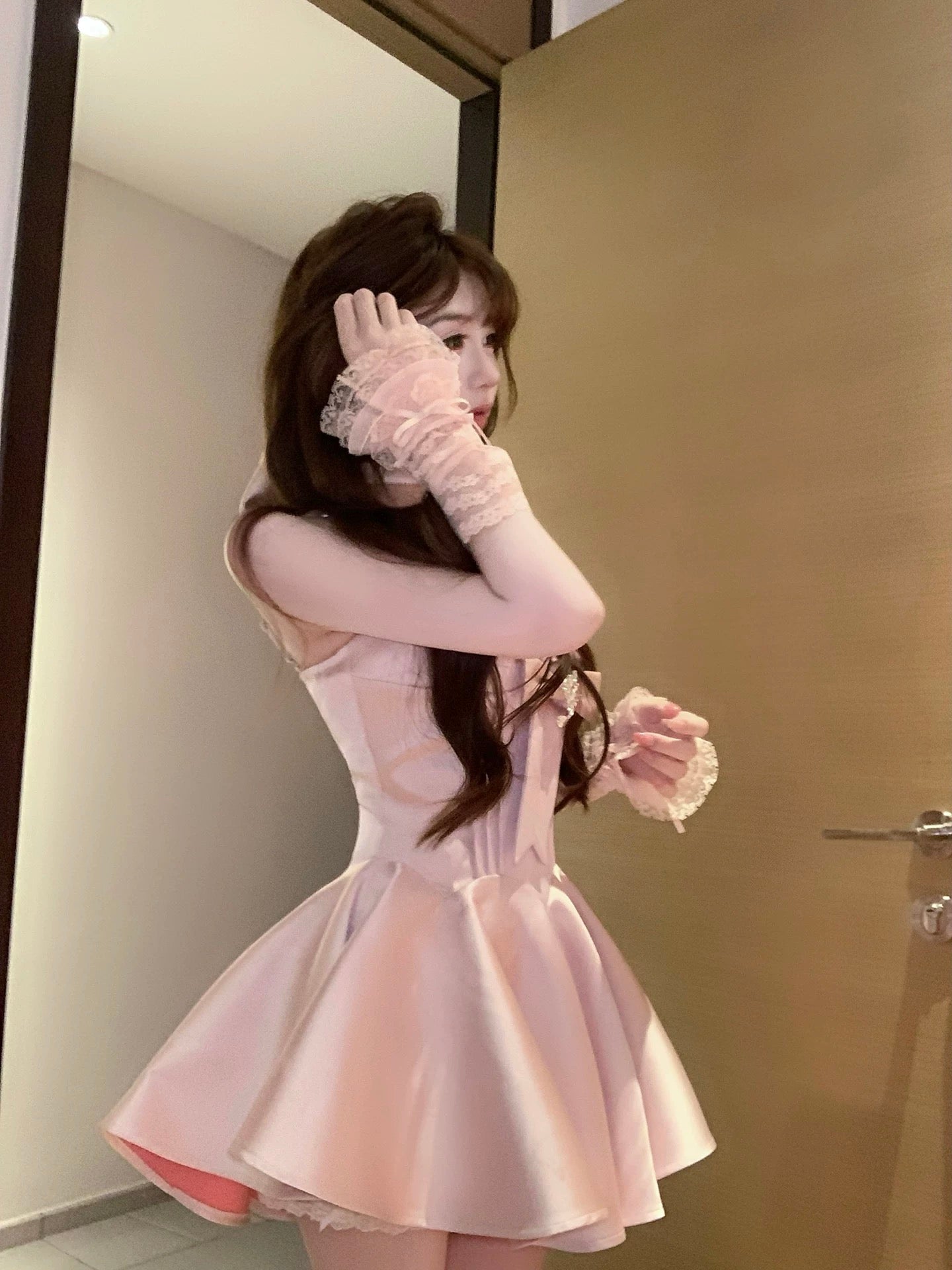 約會溫柔玫瑰色珠光小禮服