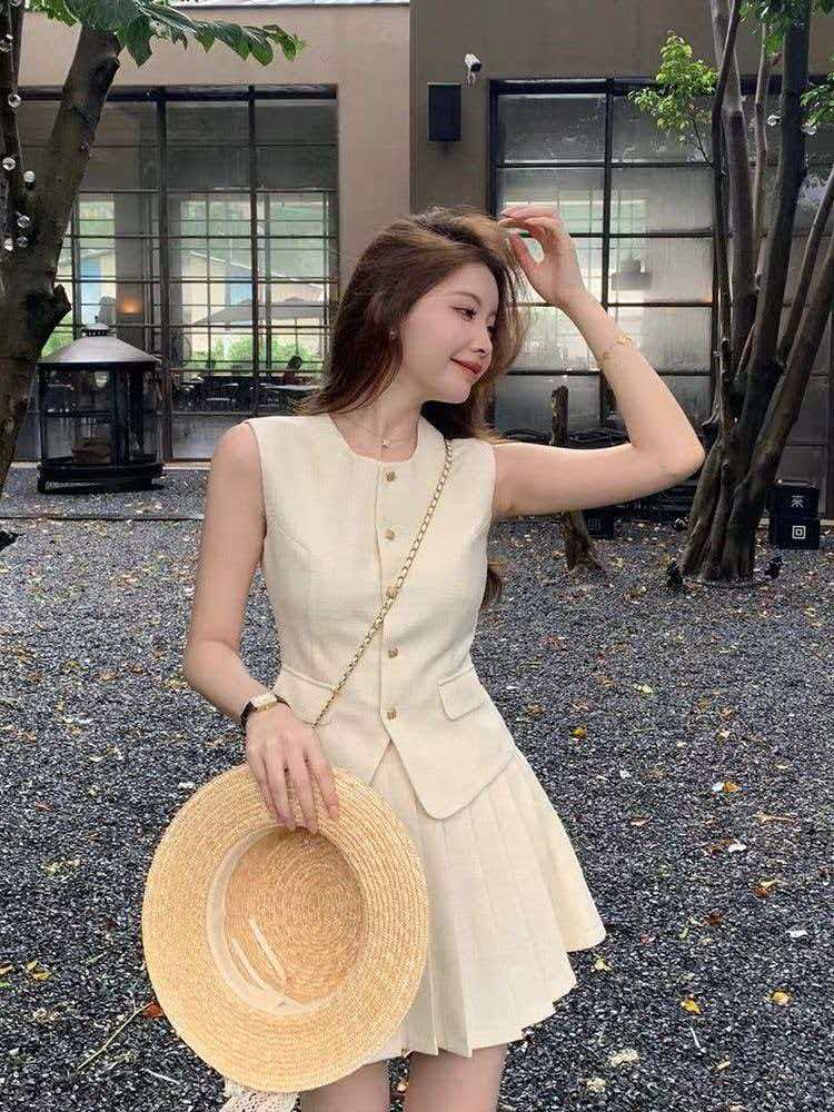 💕現貨秒出🍓高級復古小香風無袖上衣&高腰百褶裙兩件套
