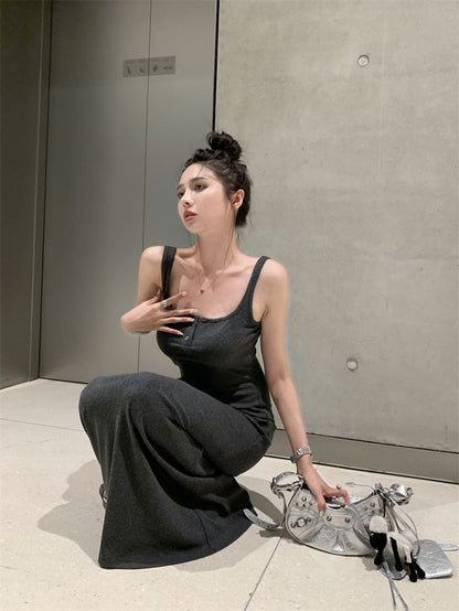 💕現貨秒出🍓休閒日常顯瘦吊帶連衣裙
