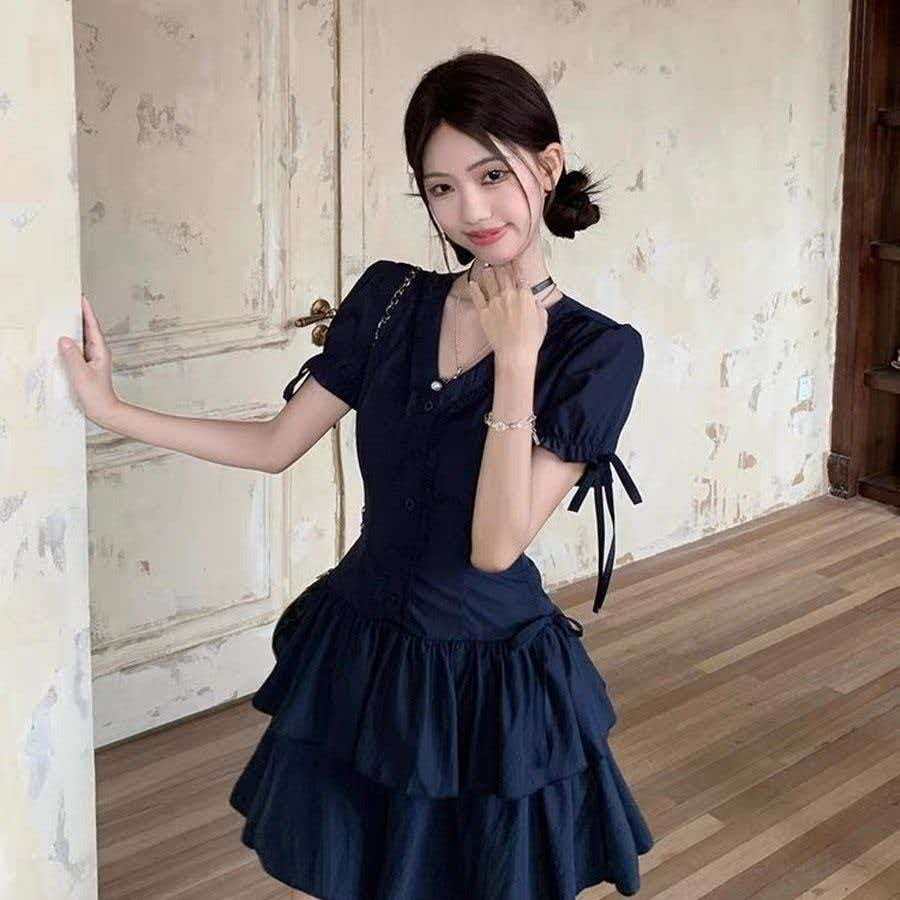 清純藏青色V領短袖連衣短裙