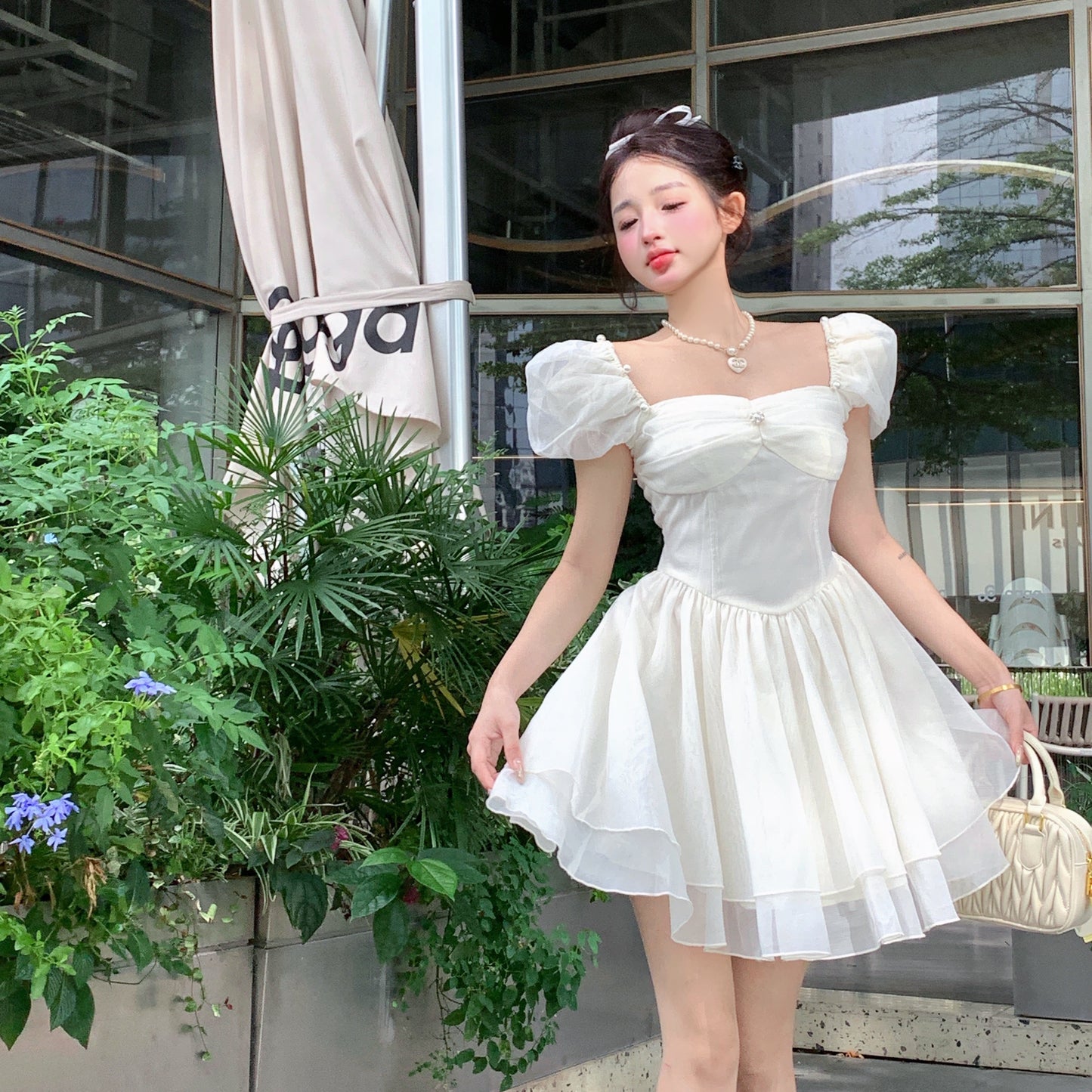 甜美生日宴會出片方領泡泡袖小禮服