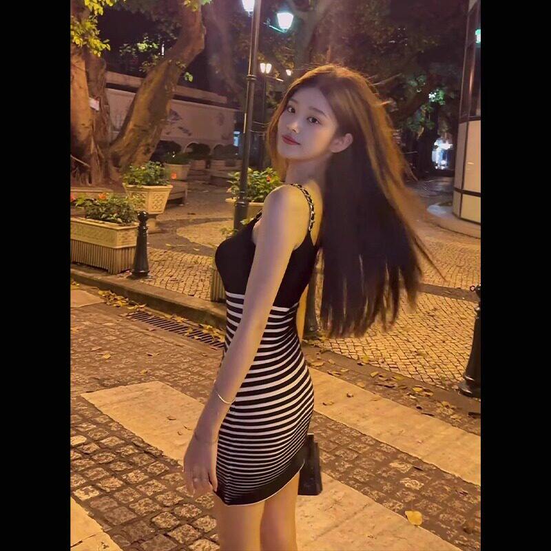 💕現貨秒出🍓韓系小個子條紋鏈條冰絲吊帶