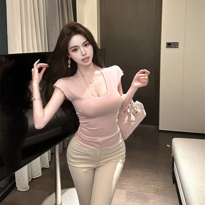 U領修身簡約上衣