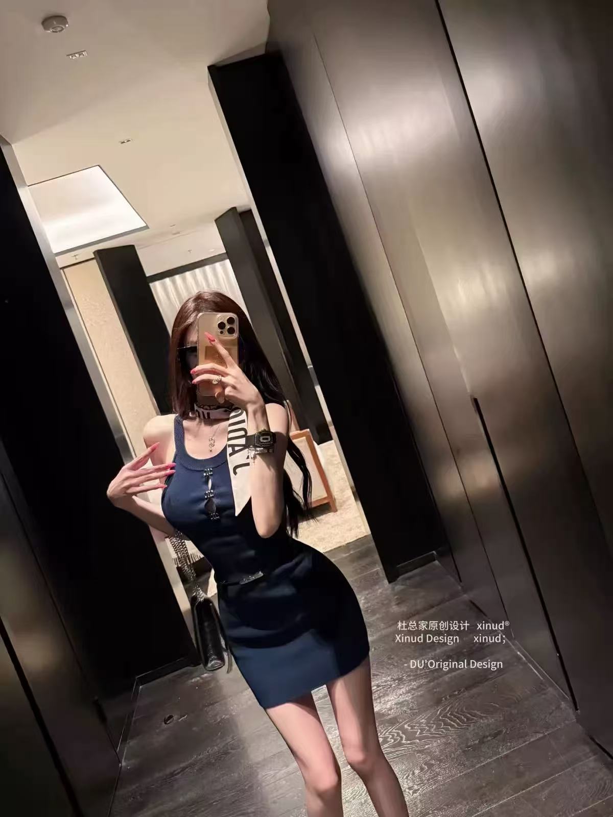 氣質名媛掛脖修身宴會小禮服