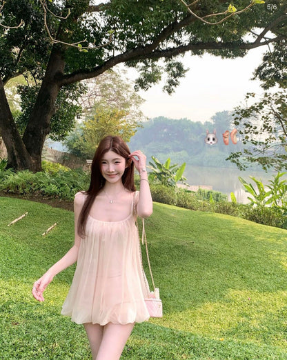 溫柔粉色碎摺吊帶短褲澎澎短裙
