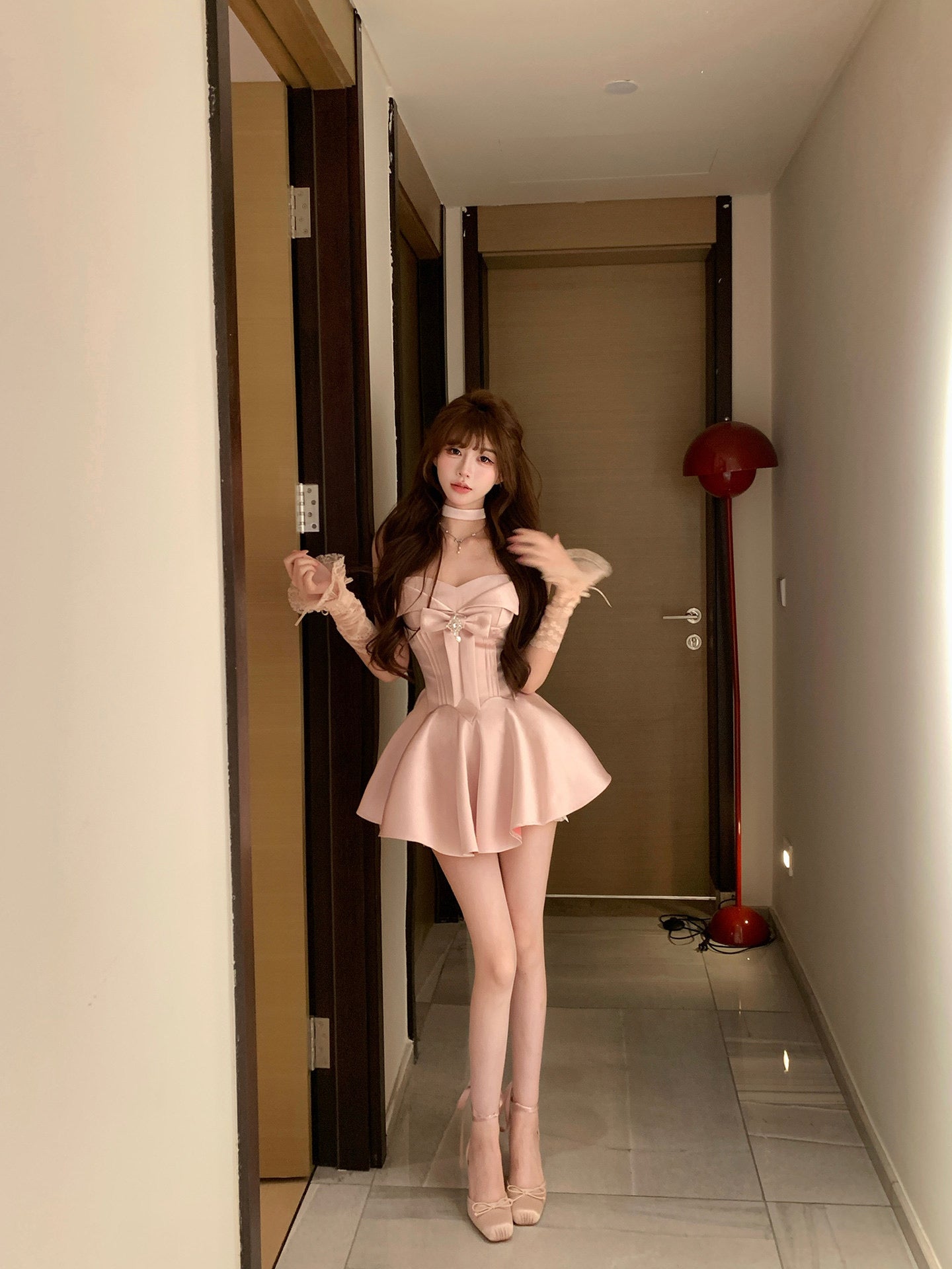 約會溫柔玫瑰色珠光小禮服