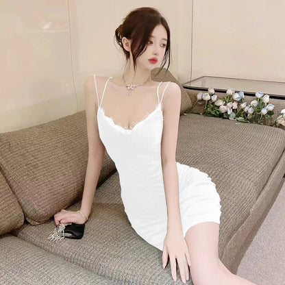 性感辣妹收腰蕾絲包臀短裙