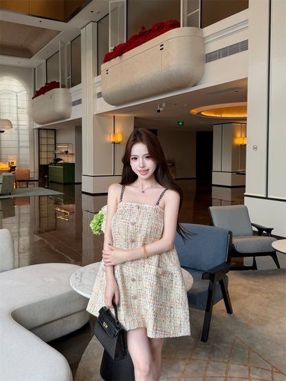 名媛彩紗小香風吊帶裙