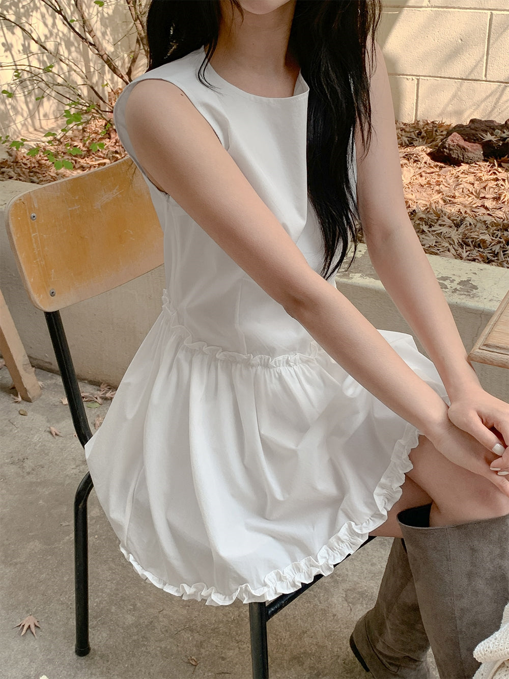 💕現貨秒出🍓Chic韓國係夏季法式木耳邊無袖連身裙